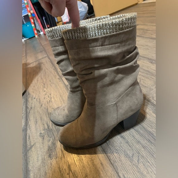 JustFab Shoes - Tan booties